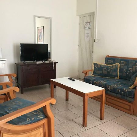 Daphne Hotel Apartments (Adults Only) Paphos Luaran gambar