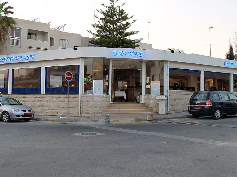 Daphne Hotel Apartments (Adults Only) Paphos Luaran gambar