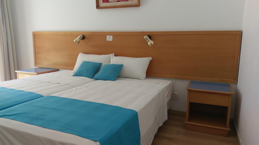 Daphne Hotel Apartments (Adults Only) Paphos Luaran gambar