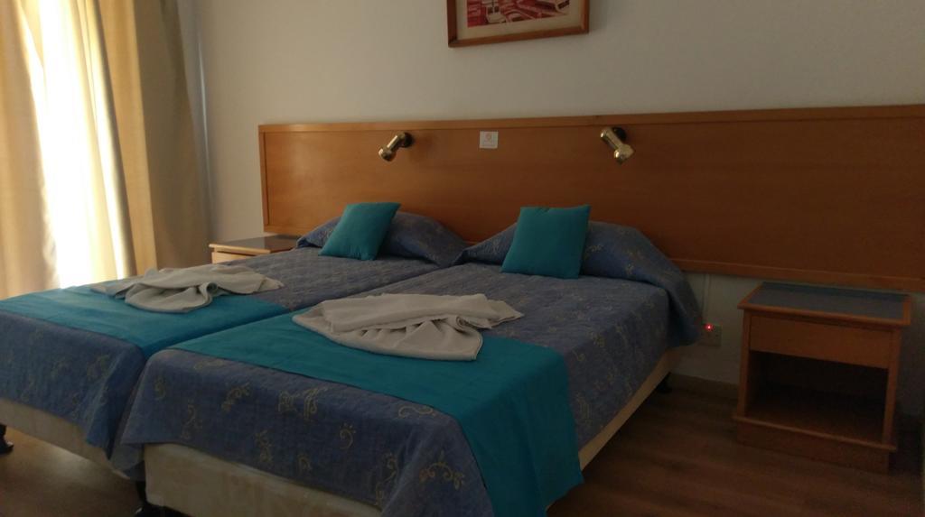 Daphne Hotel Apartments (Adults Only) Paphos Luaran gambar